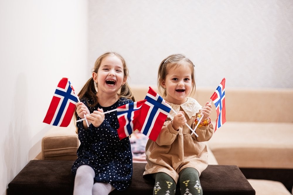 17. mai klær til barn, antrekkene finner du her!