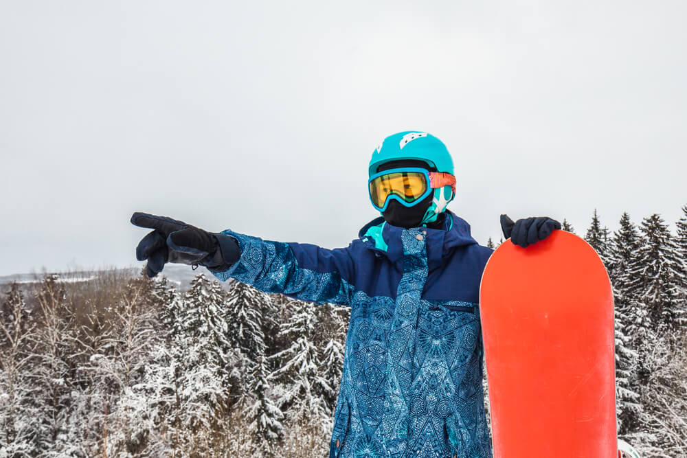 Slik finner du riktig lengde på snowboard