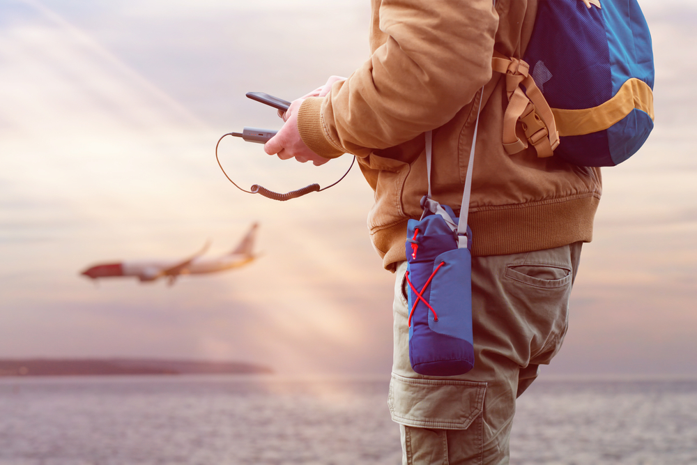 Kan du ha med deg powerbank på fly?