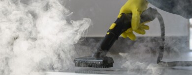 Hvordan bruke dampvasker for å rengjøre sofaen effektivt