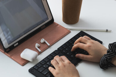 Kan du koble et eksternt tastatur til iPad?
