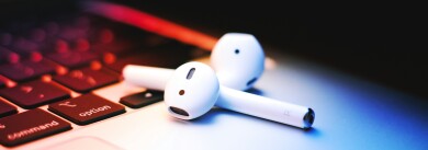 Hvordan rengjøre AirPods effektivt for optimal ytelse?
