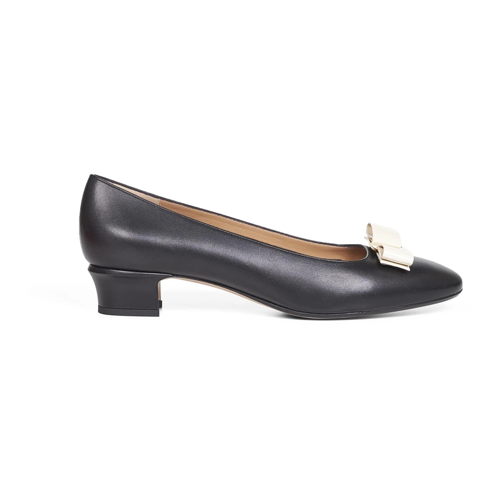 Ferragamo Dame Sko Svart 36 1/2 EU, - main photo