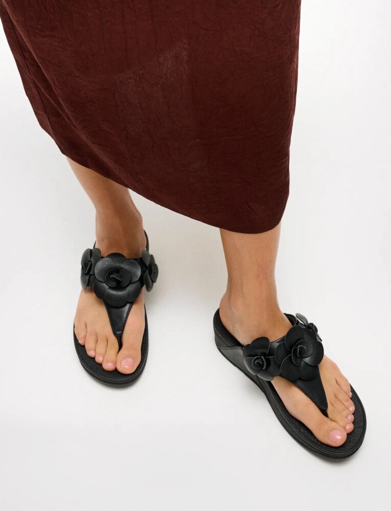 FitFlop Lulu Flower Toe Post Sandals   Black   36 - main photo