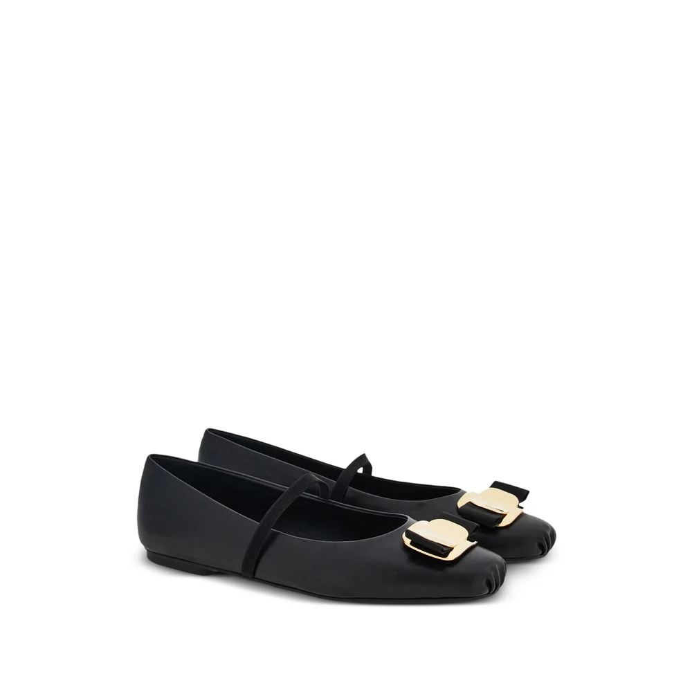Ferragamo Dame Sko Svart 40 EU, - side a