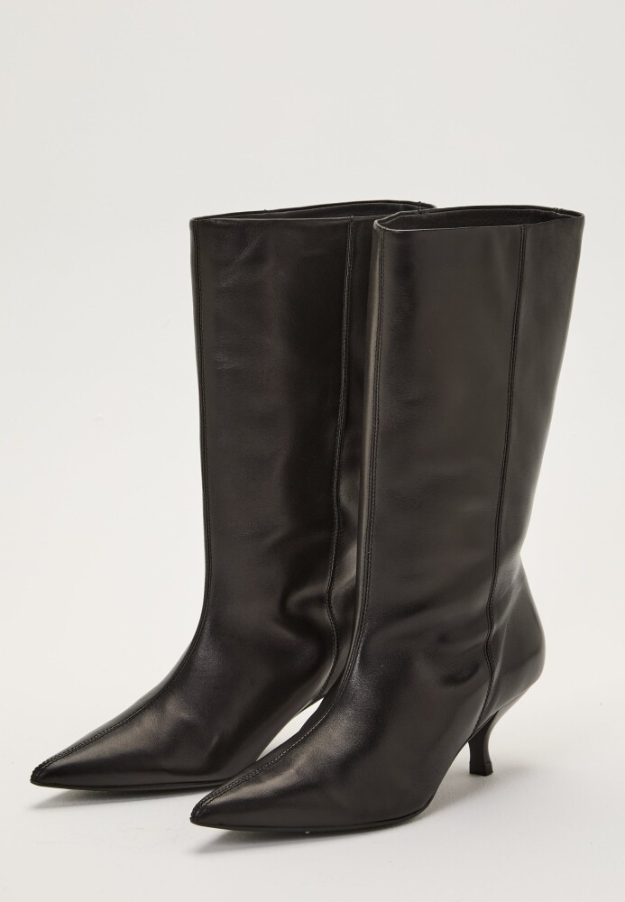 Make Way Heeled Mid Knee Leather Boot - main photo