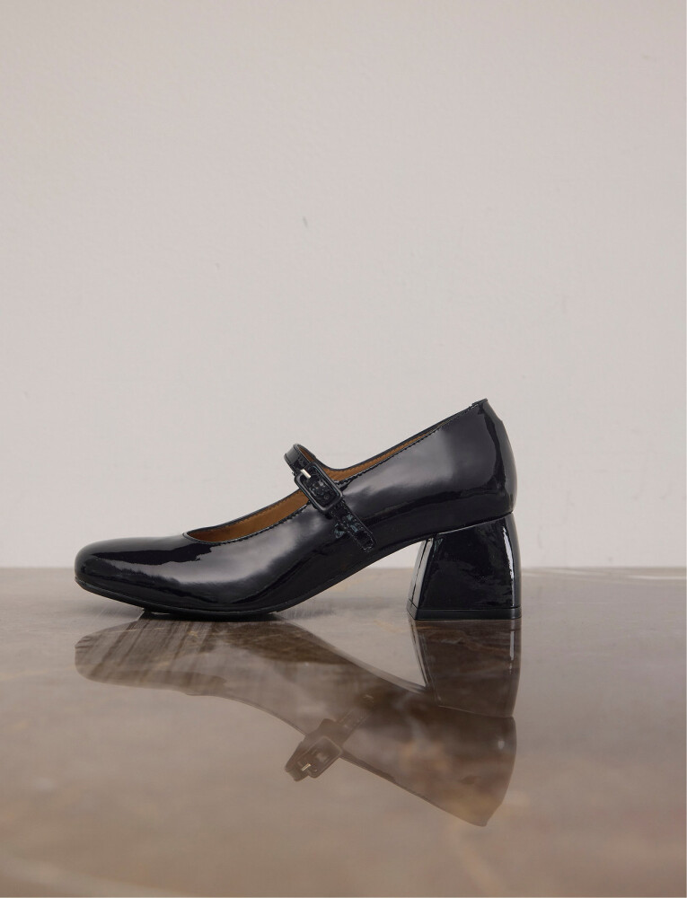 ANGULUS Shoes - Heel - With Buckle - Black - 36 - main photo