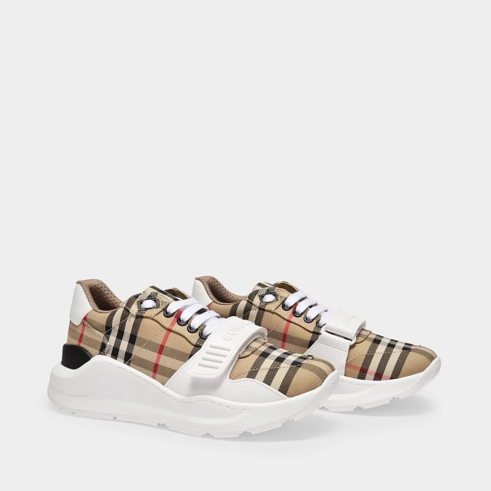Burberry Dame Sko Flerfarget 35 EU - side a