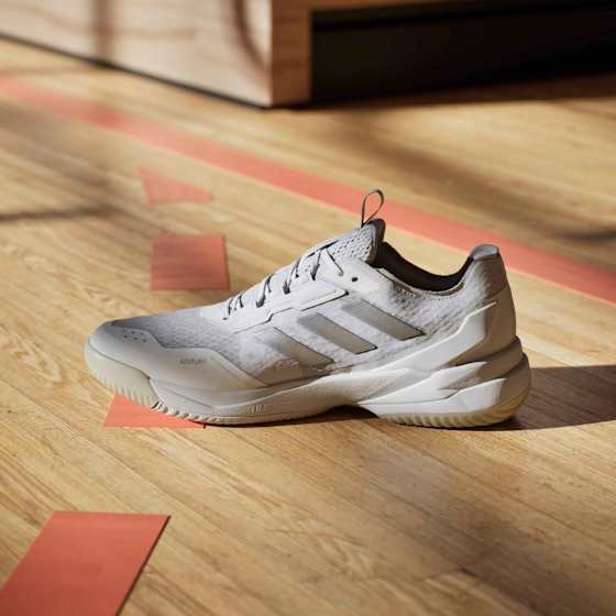 Adidas Crazyflight 6 Dame Cloud White/Core Black/Silver Metallic 39 1/3 - side b