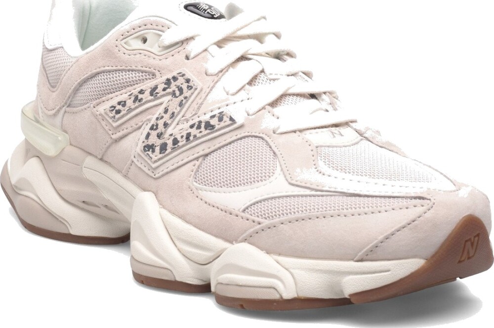New Balance 9060 Cream 40.5 - main photo