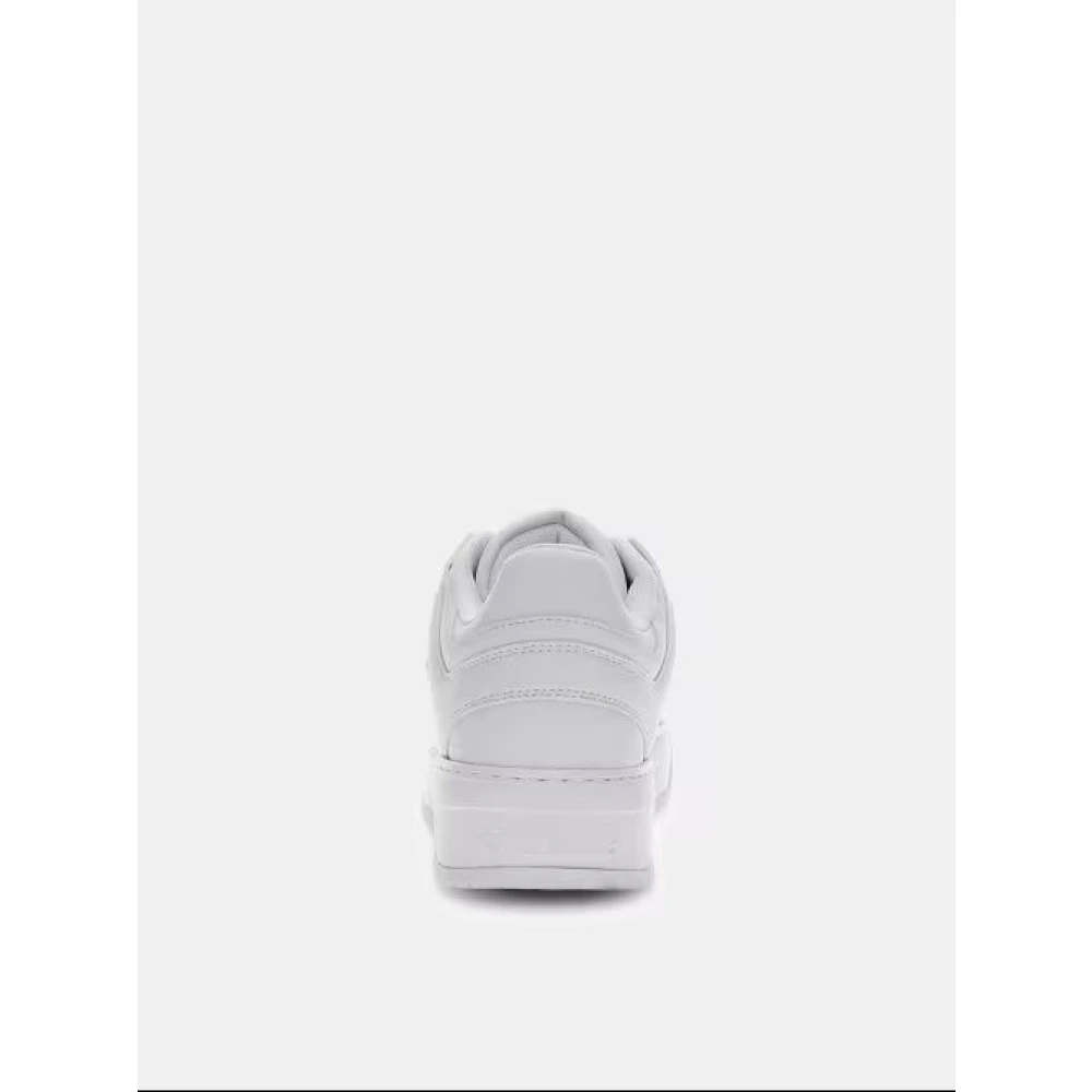Guess Dame Sko Hvit 37 EU - side a