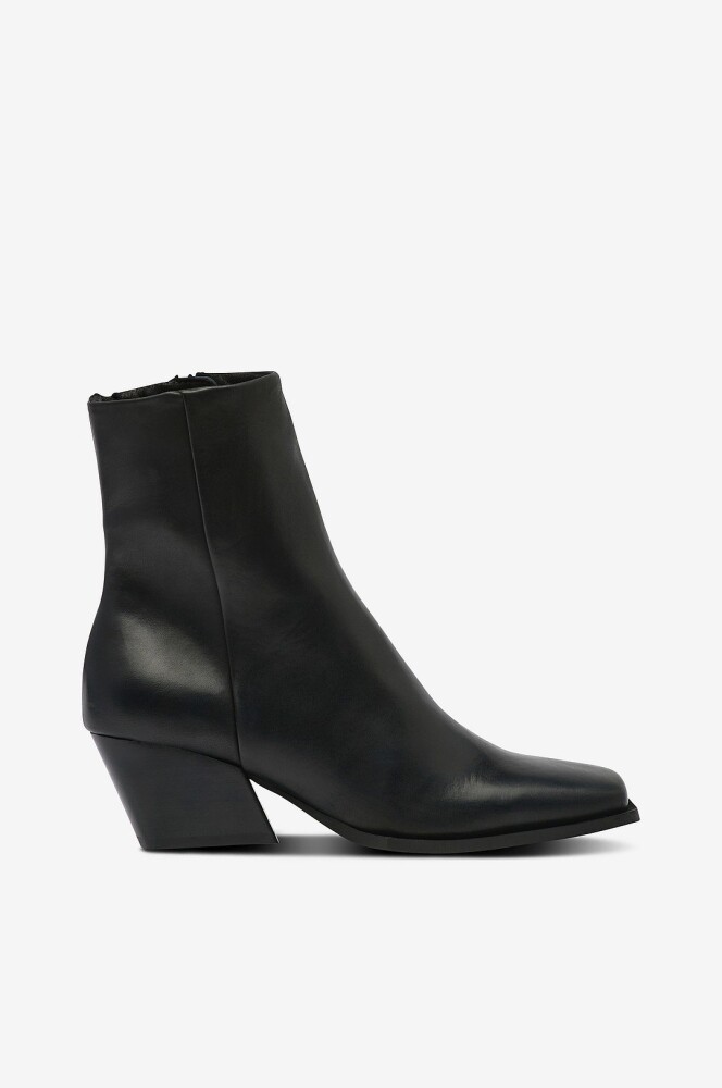 Pavement   Boots Isabell   Svart - main photo