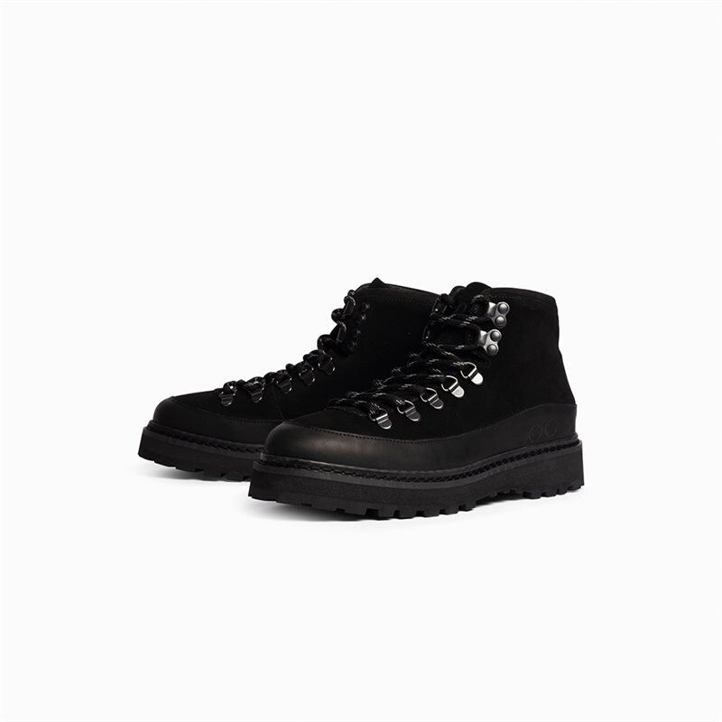 Mono Core Cap Black Suede - side a
