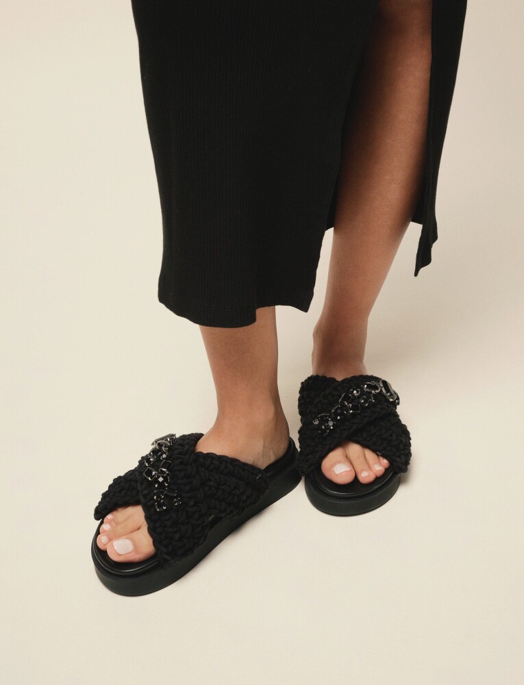 Inuikii Woven Stones Black 37 - main photo