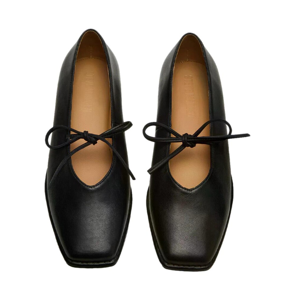 Steve Madden Lola   Black   41 - side b