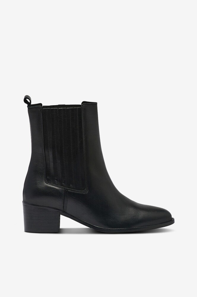 Bianco Boots Biacarol Chelsea Boot Smooth Leather Svart - main photo