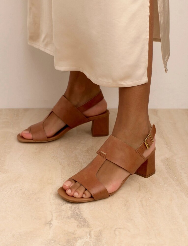 ANGULUS Sandals   Block Heels   Brown   38 - main photo