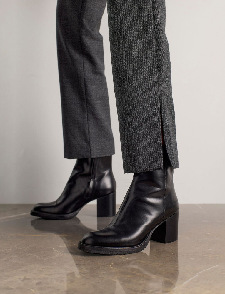 ANGULUS Bootie   Block Heel   With Zippe   Black   39.5 - main photo