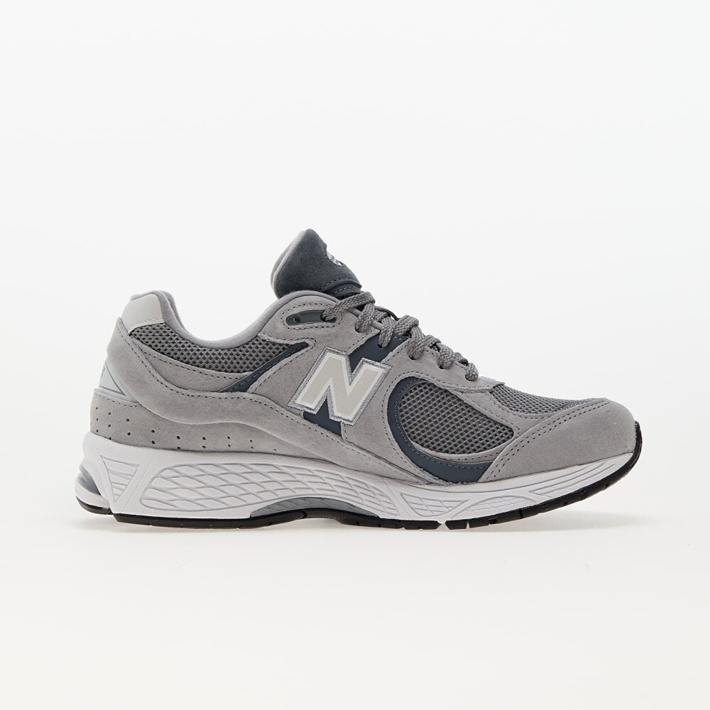 New Balance 2002R Grey 42 - side b