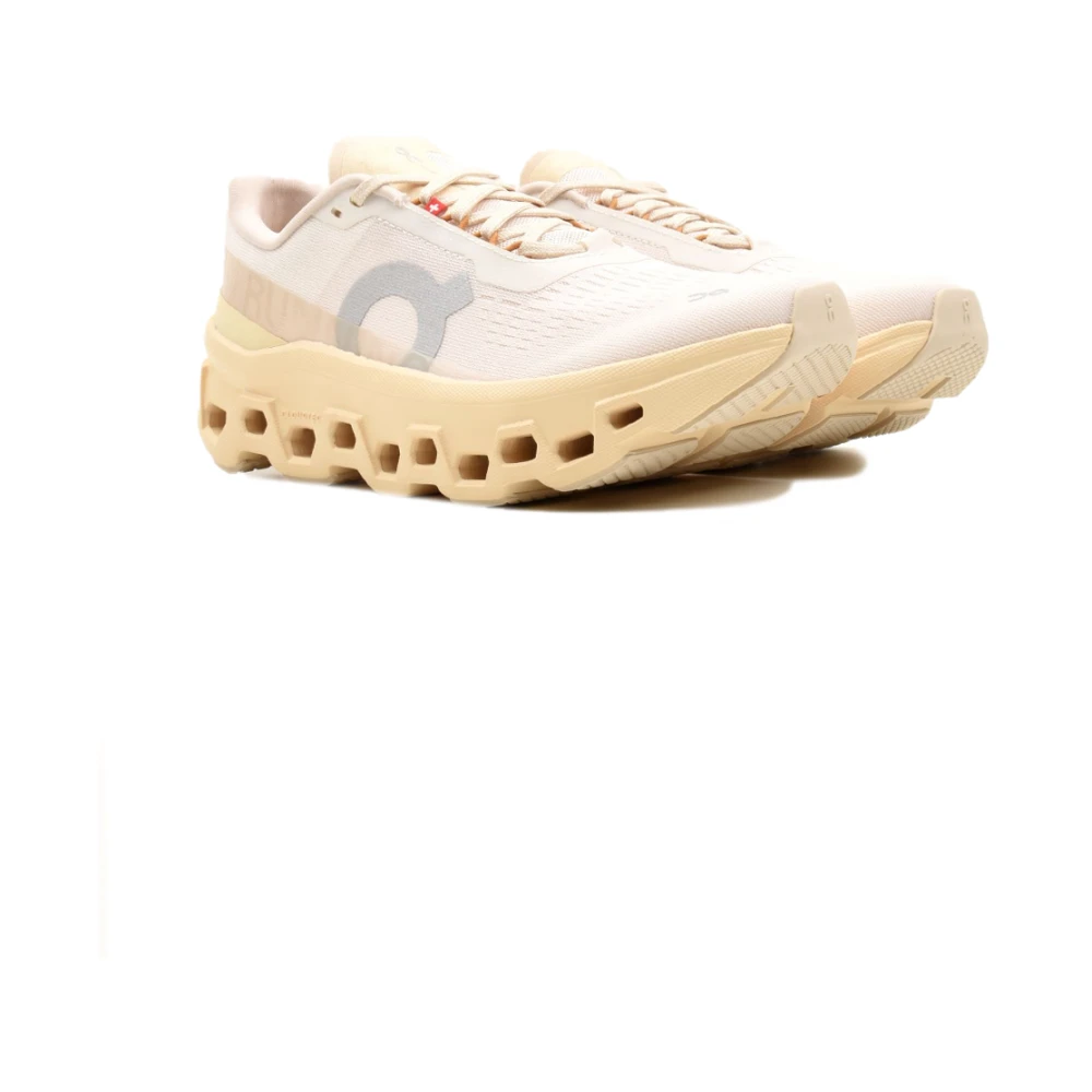 On Cloudmonster 1   Cream   39 - side a