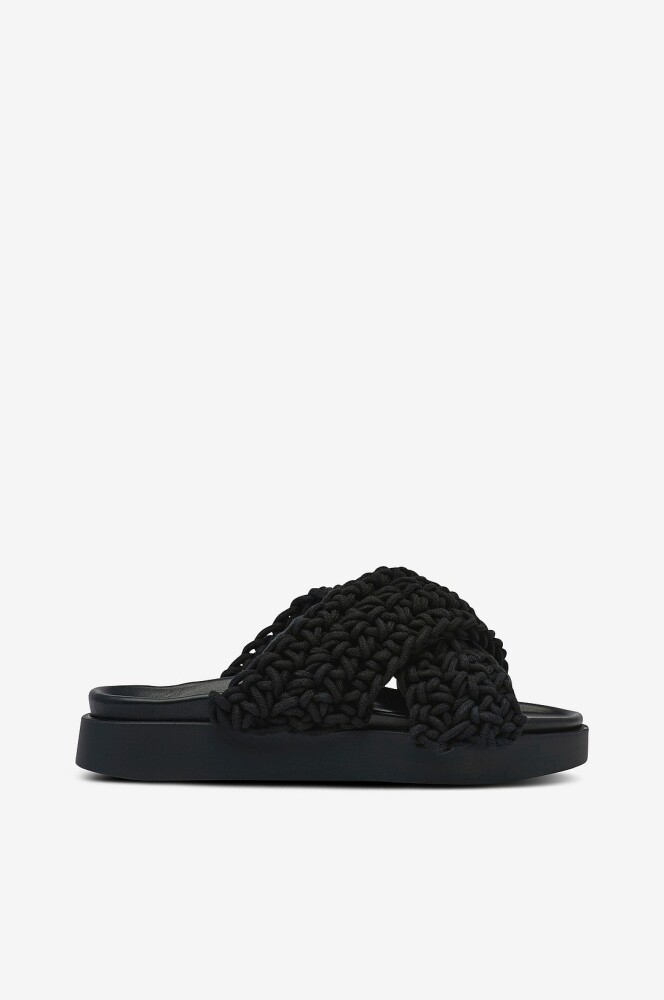 Inuikii Sandaler Woven Svart - main photo