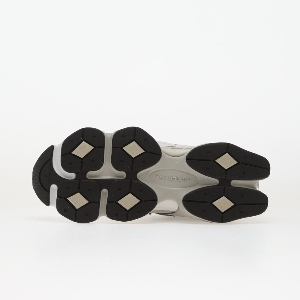 New Balance 9060 Silver 38.5 - side a