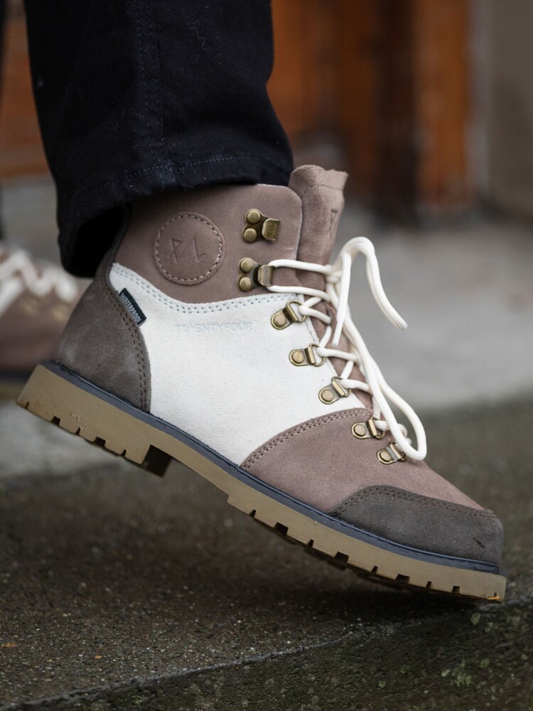 Twentyfour Finse Frigg Leather Boot Beige 40 - side a