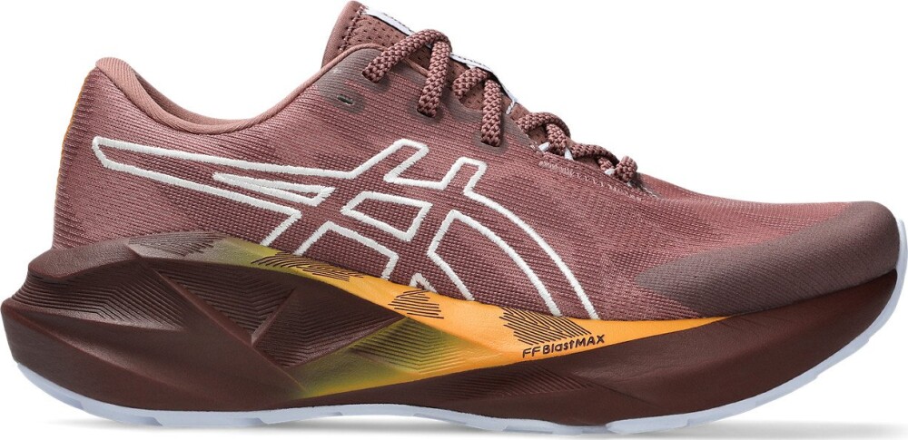 Asics Women's Novablast 5 TR Nature Bathing/Rubble Red 36 - main photo