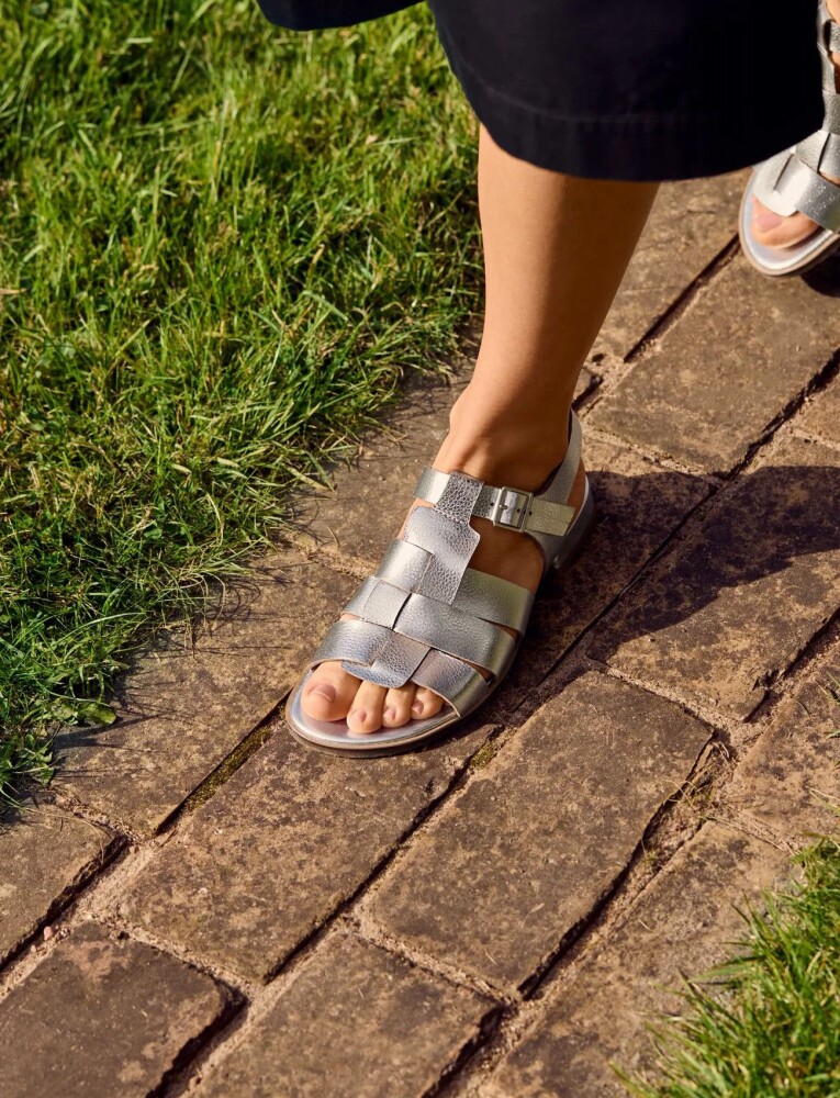 ANGULUS Sandals - Flat  - Open Toe - Op - Silver - 38.5 - main photo
