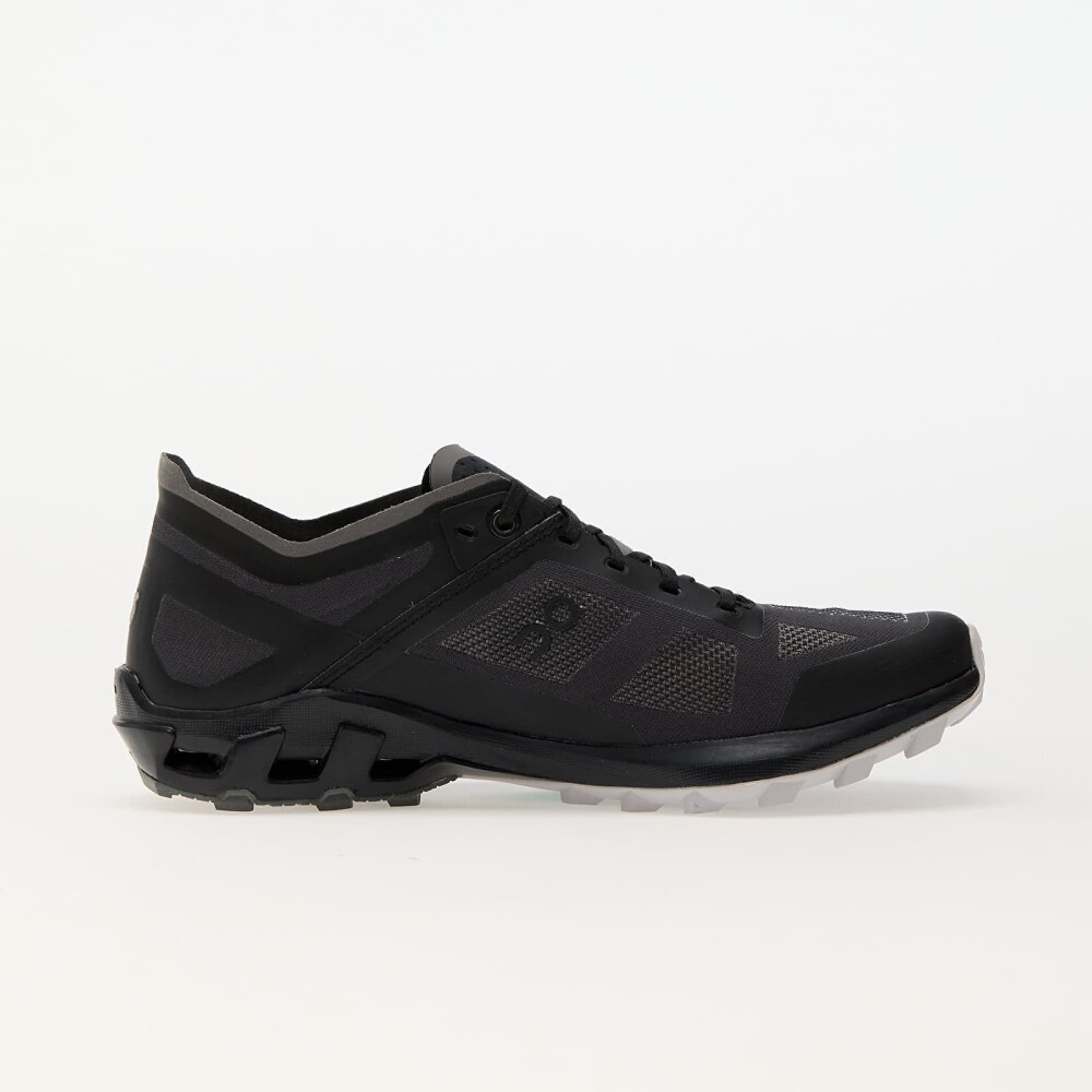 On Women's Cloudventure Peak 3 38, Black/Glacier - side b