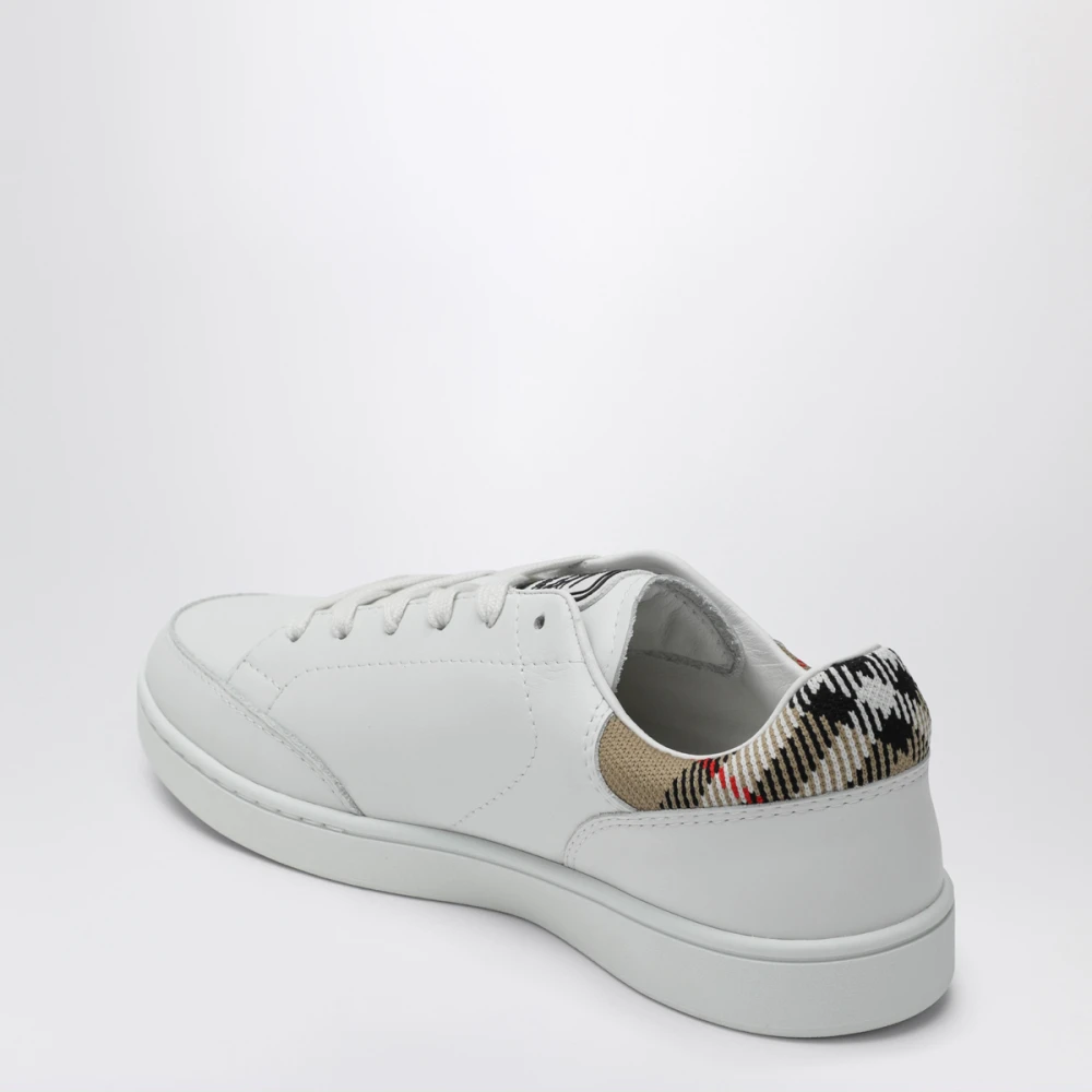 Burberry Dame Sko Hvit 38 1/2 EU, - side a