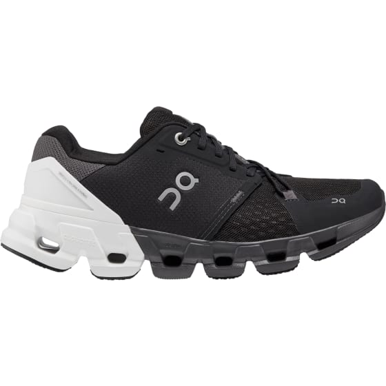 On Women's Cloudflyer 4 Sort 36.5 Woman - side a