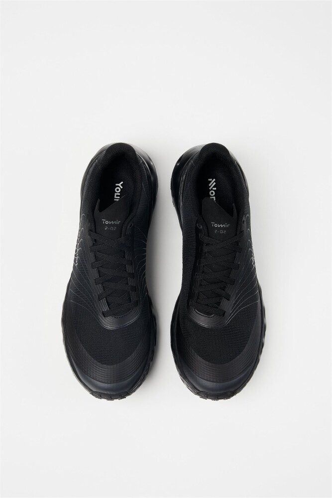 NNormal Tomir 2.0black UK 5 - side b