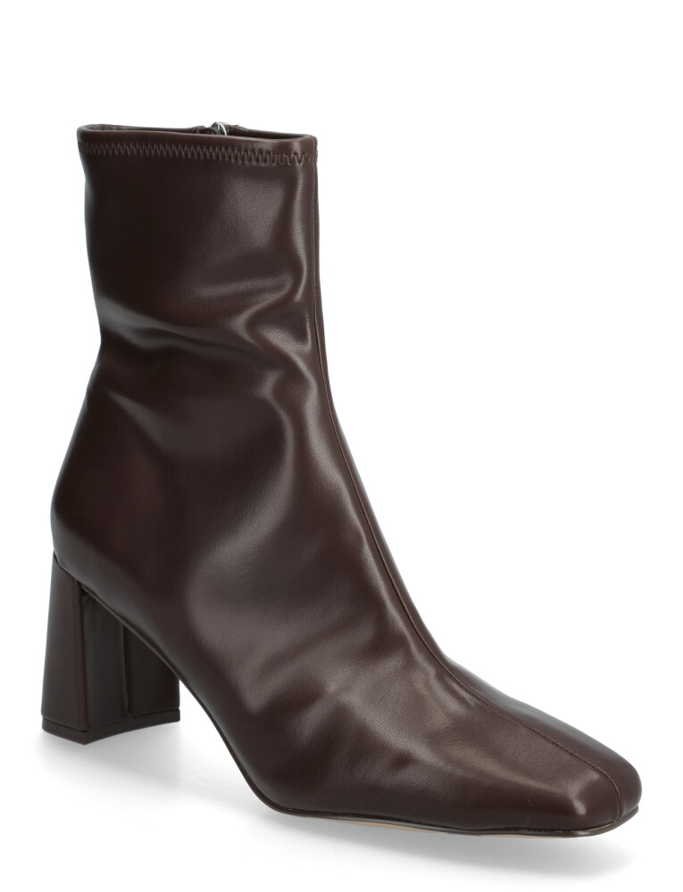 Steve Madden | Hurst | 40 - main photo