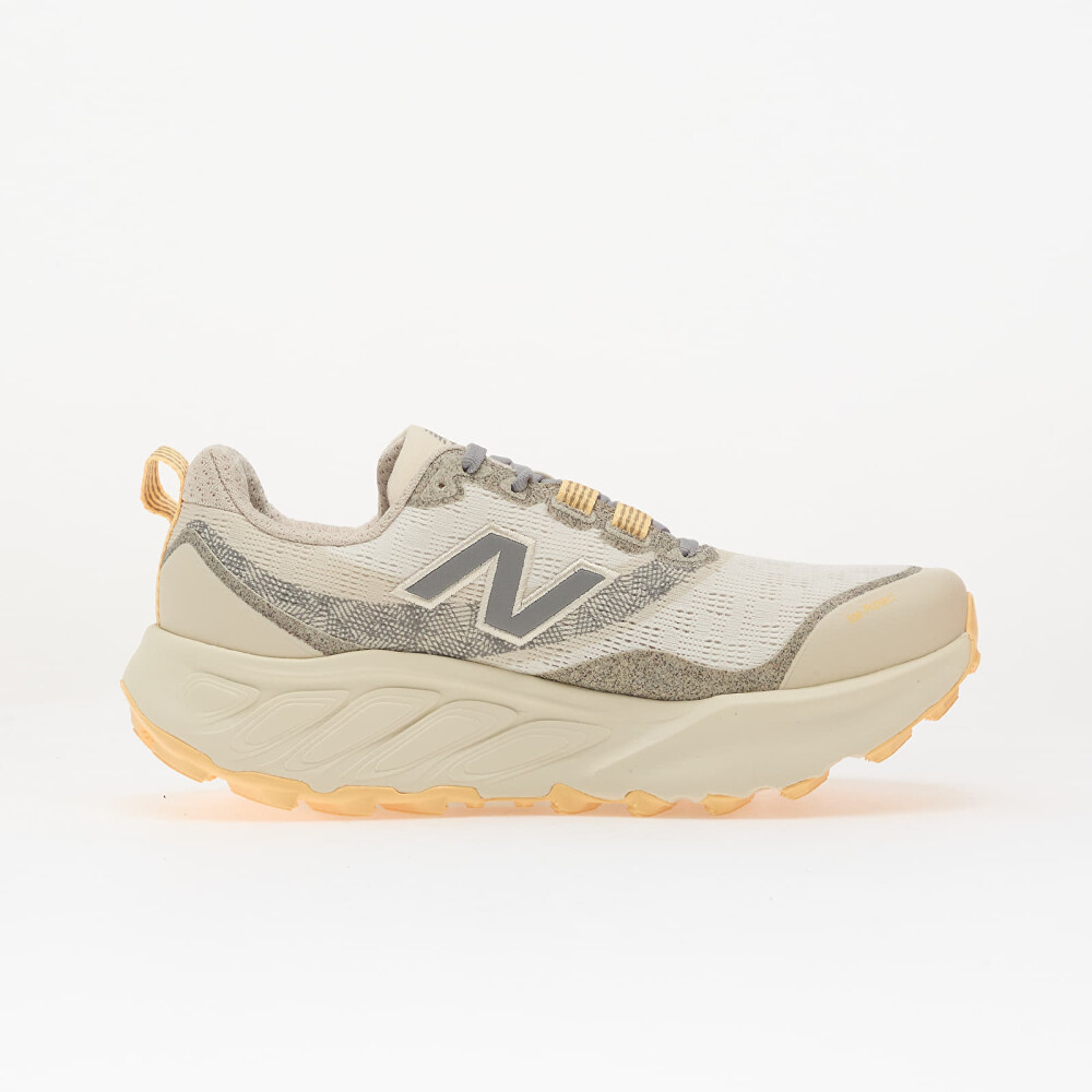 New Balance Women"s Freshfoam Hierro V9 Sea Salt / White Peach 39 - side b