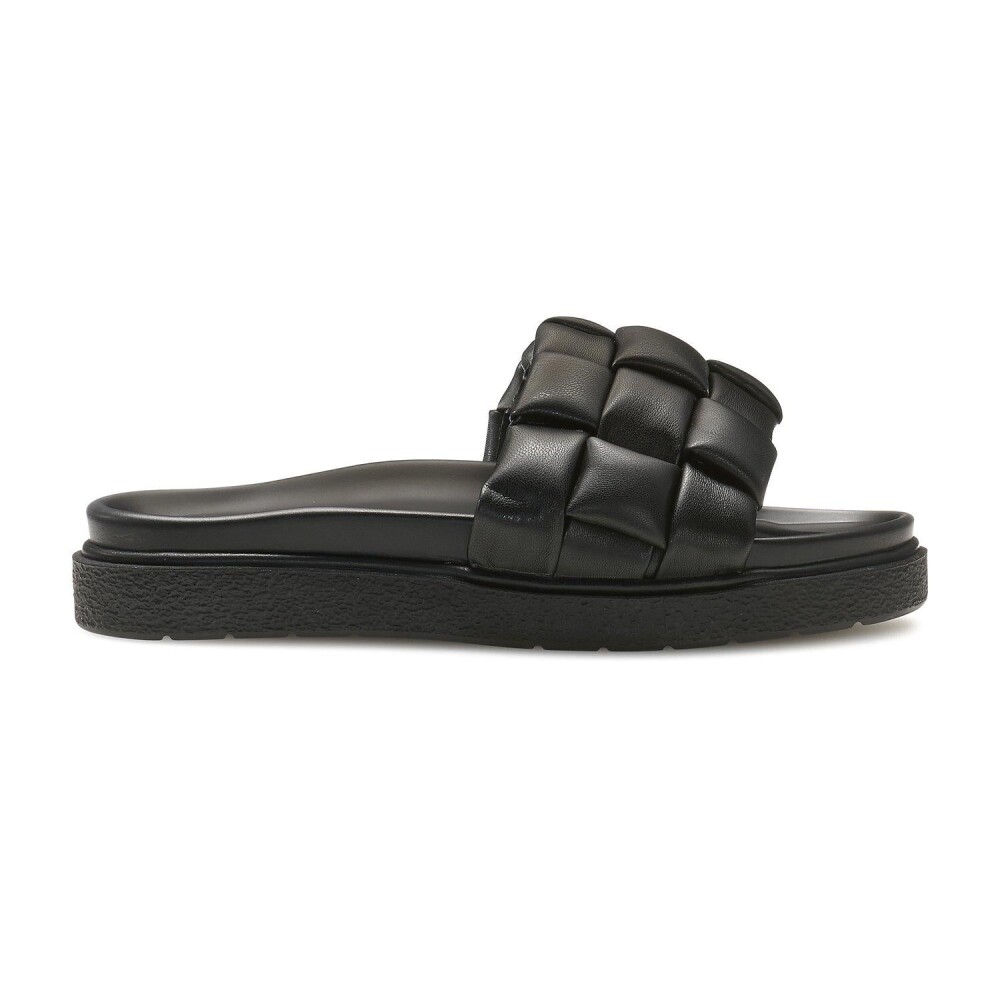 Inuikii Braided Leather Sandal - side a