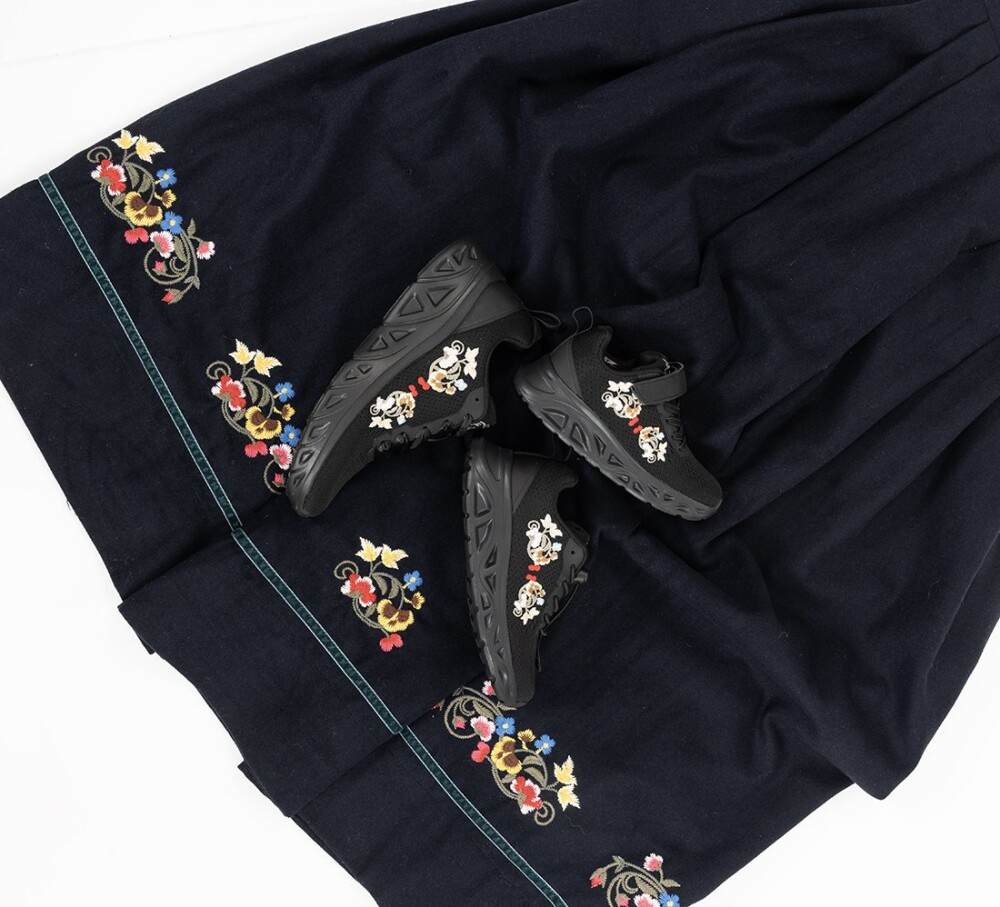 Bunad Sneaker  Sort 36 - side b
