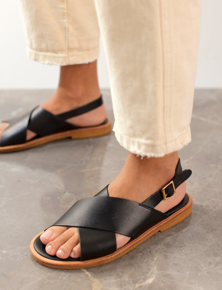 ANGULUS Sandals   Flat    Open Toe   Op   Black   41 - main photo