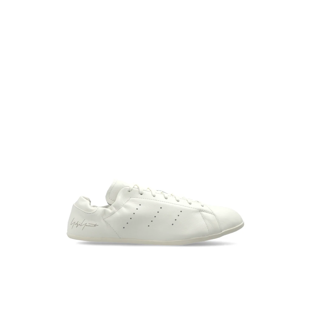 Y 3 Dame Sko Hvit 40 1/2 EU, - main photo