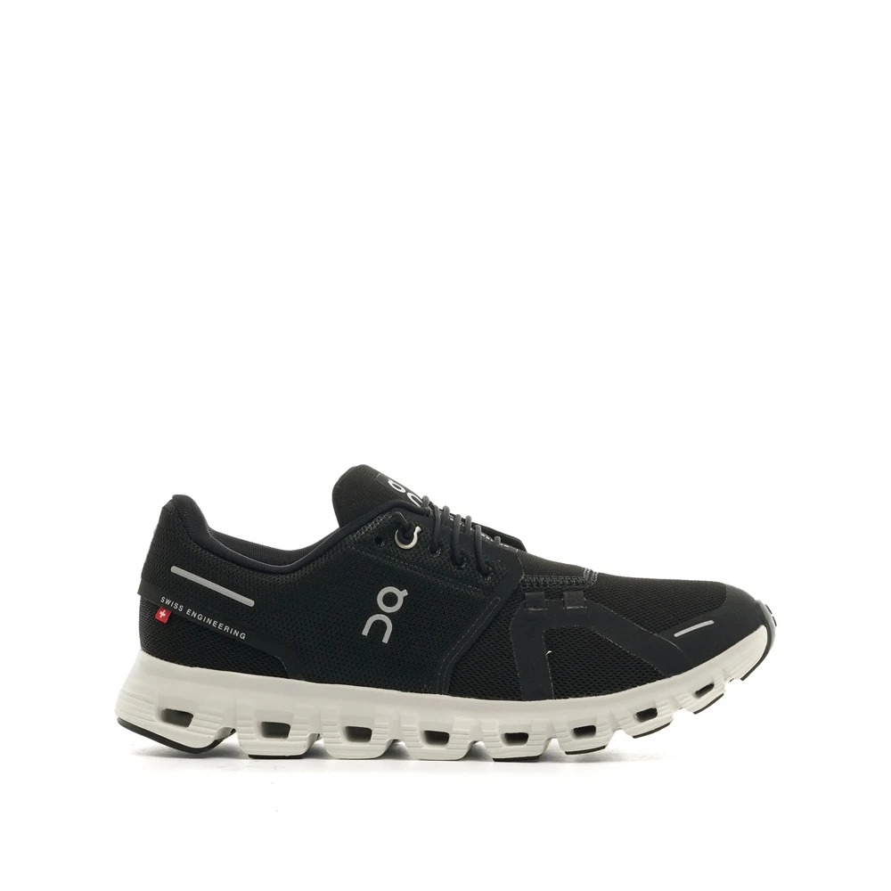 On Running Dame Sko Svart 36 1/2 EU, - main photo