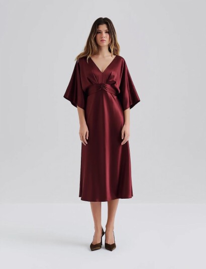 Malina Juno V Neck Satin Midi Dress Burgundy XS Malina Juno V Neck Satin Midi Dress Burgundy XS