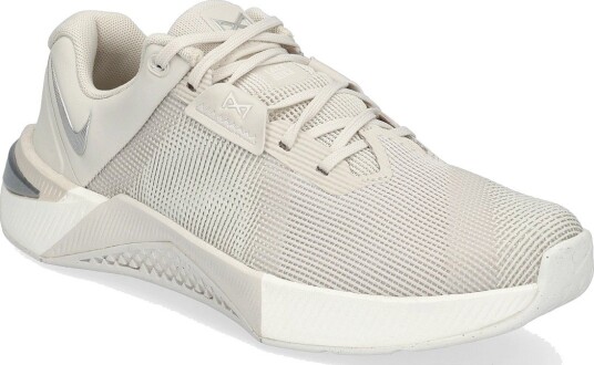 Nike W Nike Metcon 10 LT OREWOOD BRN/METALLIC SILVER 40