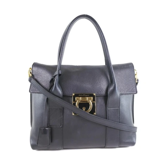Salvatore Ferragamo Salvatore Ferragamo Dame Svart