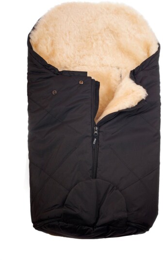 Bozz Lammeskinnspose Small Klipt Black/Nature Bozz Lammeskinnspose Small Klipt Black/Nature