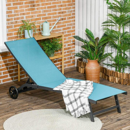 Blå solseng med hjul og justerbar rygg Blå solseng med hjul og justerbar rygg