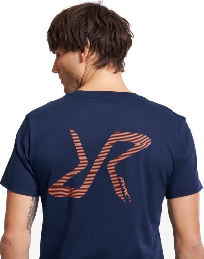 Revolutionrace Herre Overdeler T skjorter Easy Graphic Logo T shirt Slim Fit Herre Deep Navy 3XL