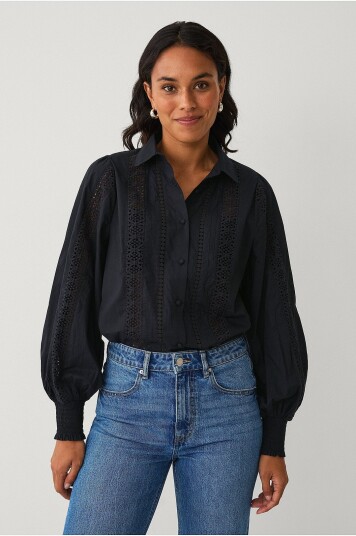 Ellos Collection Bluse med blondedetaljer Svart
