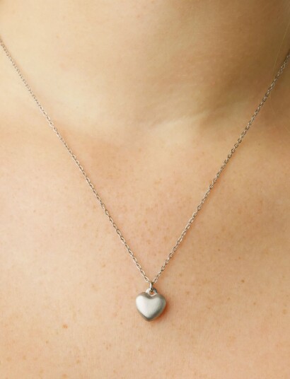 Timi of Sweden Bellamy Heart Necklace Stainless Steel Silver ONE SIZE 38 cm