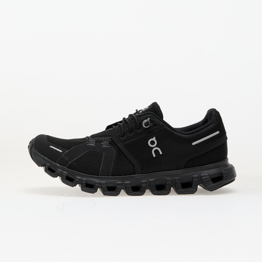 On Running Dame Sko Svart 37 1/2 EU On Running Dame Sko Svart 37 1/2 EU