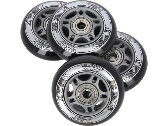 Nils Extreme Pu 72X24 82A Sort N (4 Stk) + Abec-9 (8 Stk) Nils Extreme Set
